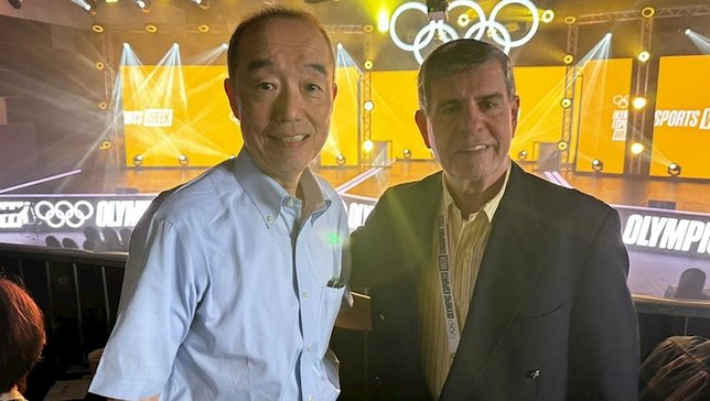 Alaor Azevedo e Hoshino Ichiro, em Singapura. Foto