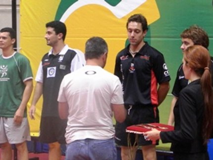 JACAREÍ/CCR NOVADUTRA COMEMORA RESULTADOS DA COPA DO BRASIL