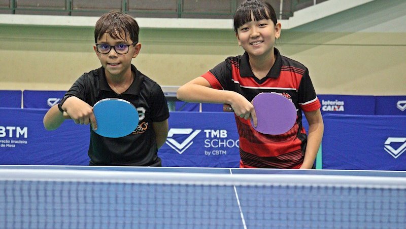 João Vitor Ribeiro e Giovana Ayumi são dois jovens
