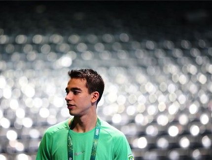 Depois de dois dias, Hugo Calderano retorna aos treinos: 'Voltei bem'