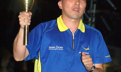 FAST TALK WITH HUGO HOYAMA