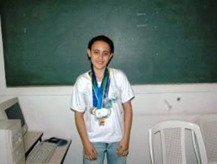 JOVEM ATLETA DE 14 ANOS É EXEMPLO DE SUPERAÇÃO