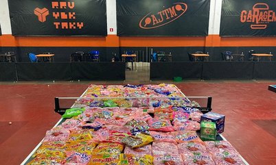 AJTM promove arrecadação de balas durante o TMB Platinum para fazer a alegria das crianças no Natal