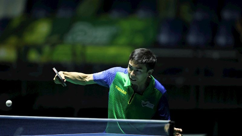 Além do individual, Vitor Ishiy também joga duplas