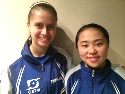 Leticia Nakada e Bruna Takahashi começam arrasadoras no Aberto da Espanha
