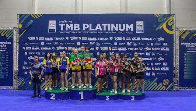 O pódio da categoria Sub-19 feminino (Foto: José B