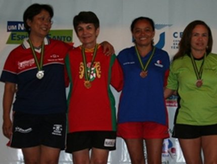 NATÁLIA PEREIRA DOMINA NO VETERANO 4 FEMININO