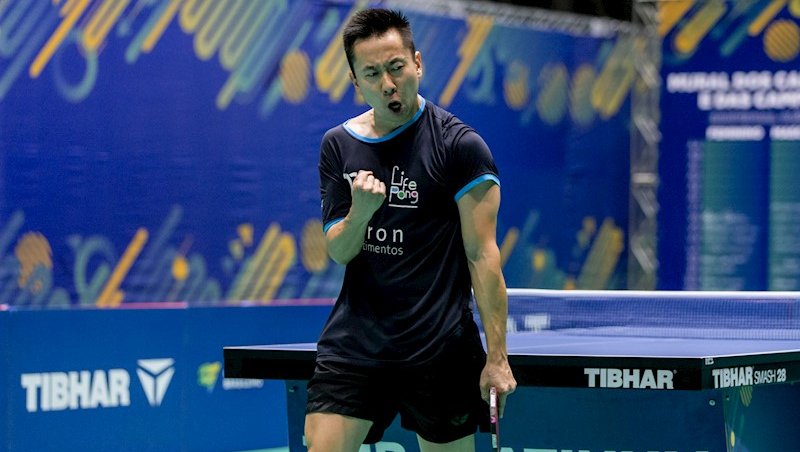 Gustavo Tsuboi vibra com a medalha de ouro  - Foto