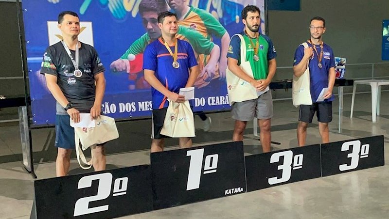 Pódio do Absoluto A Masculino no TMB Challenge Plu