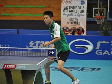 Aberto da Argentina: Eric Jouti vai à final masculina; Ligia Silva é bronze