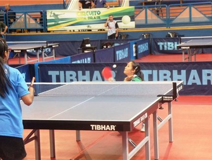 Com o saque funcionando bem Kajihara vence Lisboa no Rating B Feminino