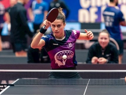 Bruna Takahashi é eleita a jogadora do mês de outubro na Liga Francesa