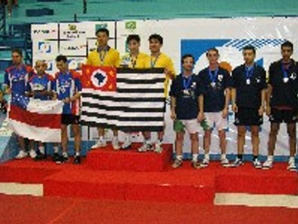 SÃO PAULO VENCE ABSOLUTO A MASCULINO