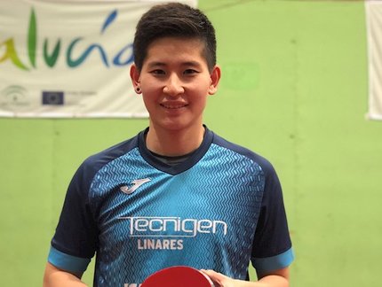 Caroline Kumahara estreia na Superdivisão Espanhola