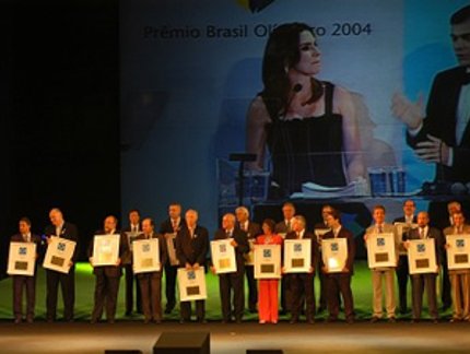 PRESIDENTES DE CONFEDERAÇÕES SÃO HOMENAGEADOS