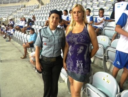 COMUNIDADE DA PROVIDÊNCIA INVADIU O MARACANÃZINHO