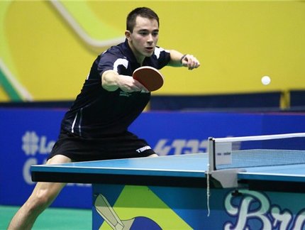 Aberto do Brasil: Hugo Calderano supera Gustavo Tsuboi e está na final do individual