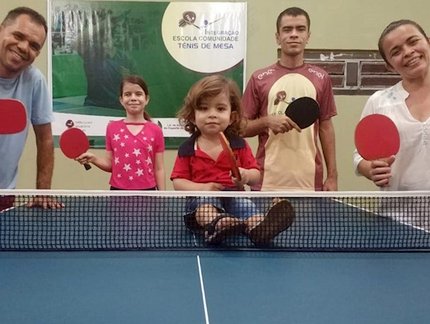 Rejane Santos, a mãe da família unida pelo tênis de mesa no Ceará
