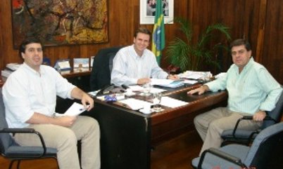 PRESIDENTE DA CBTM SE ENCONTRA COM SECRETARIO DE ESPORTES, TURISMO E LAZER DO RJ