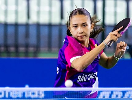 Giulia Takahashi terá jornada dupla disputando o WTT Youth Contender Metz e o WTT Youth Contender Spa nesta semana
