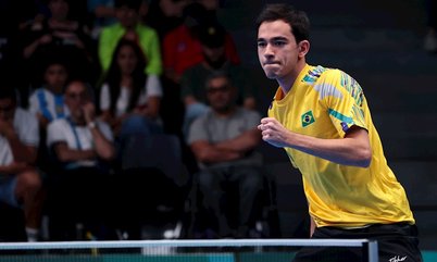 De virada, Hugo Calderano bate alemão Dimitrij Ovcharov e avança às quartas de final do WTT Champions Chongqing