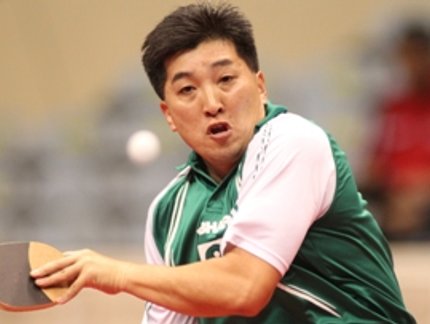 HUGO HOYAMA GARANTE O PRIMEIRO LUGAR NO GRUPO 2