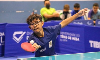 Felipe Okano faz brilhante campanha em Salta e leva ouro na disputa sub-13 do WTT Youth Contender