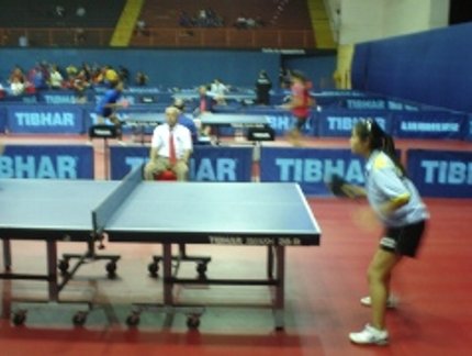 JESSICA VENCE BATALHA DE CINCO SETS