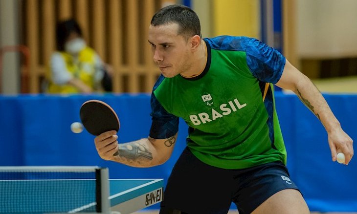 Paulo Salmin se preparando em Hamamatsu, no Japão.