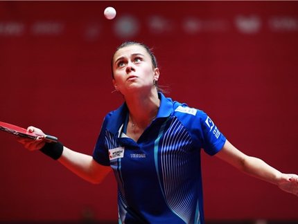 Bruna Takahashi estreia nesta sexta-feira no torneio individual do Mundial Juvenil