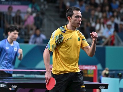 Paris 2024 -  Para sempre na história! Hugo Calderano vence Jang Woo-jin e garante o Brasil em semifinal inédita nos Jogos Olímpicos