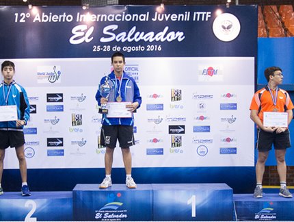 Só dá ele! Após conquistas por equipe e duplas, Siddharta Almeida leva título no individual em El Salvador: 'Espero que seja o primeiro de muitos'
