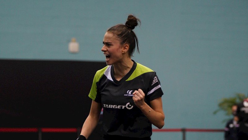 Bruna Takahashi passou pela sul-coreana Yang Haeun