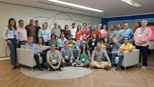 COLUNA DO PRESIDENTE – Alaor Azevedo se forma em curso de governança em São Paulo