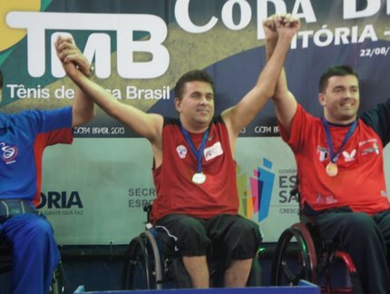 O campeão voltou! Após susto, Iranildo Espíndola é ouro novamente