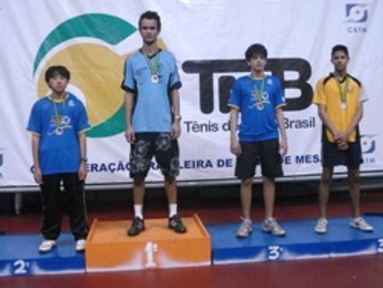 ATLETAS DE MARÍLIA COMEMORAM BONS RESULTADOS