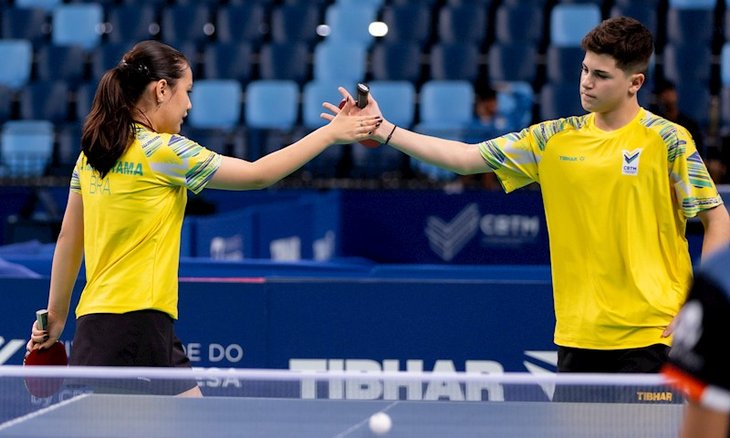 Julia Hatakeyama e Lucas Romanski já conquistaram 