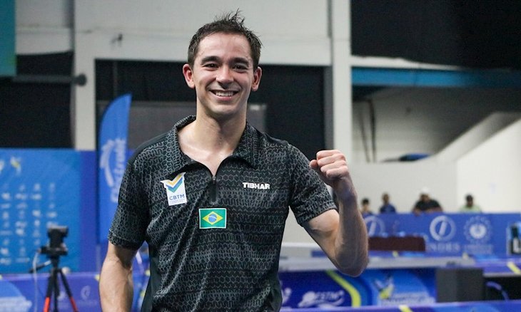 Hugo Calderano vence português e se garante na 2ª rodada do Singapura Smash