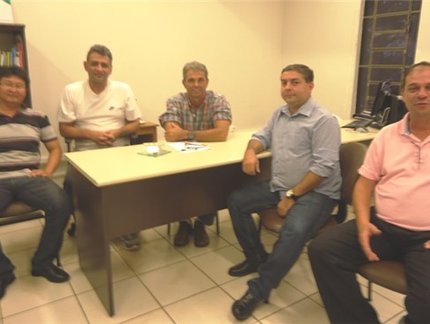 Lider de Eventos da CBTM é recebido na Secretaria de Esportes de Maringá