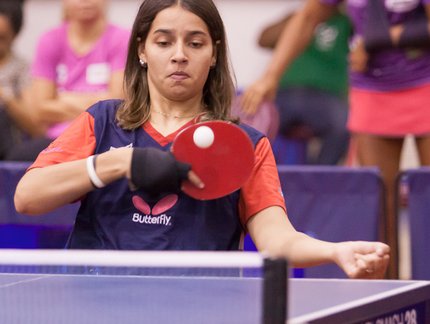 Após sonho interrompido, Cátia Oliveira encontra nova vocação: o tênis de mesa