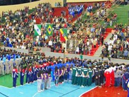 CASTRO RECEBE 1.300 ATLETAS NA FASE REGIONAL DO JOJUPS