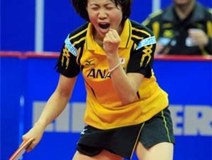 SAYAKA HIRANO SALVA A EQUIPE DO JAPÃO NO MUNDIAL DE MOSCOU