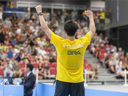 Após grande temporada, Hugo Calderano é finalista do prêmio Revelação do Ano da ITTF