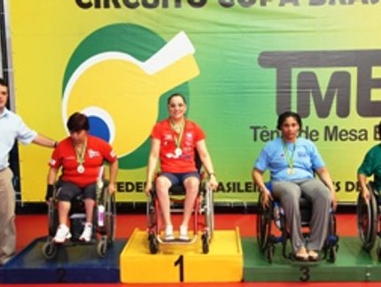 ROSANGELA SUPERA NAILA E CONQUISTA O OURO NA CLASSE 3