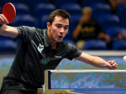 Hugo Calderano fecha a participação entre os oito melhores na primeira competição internacional de tênis de mesa da temporada