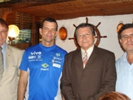 MIN. DE ESPORTE DA GUATEMALA VISITA OBRAS DO PAN