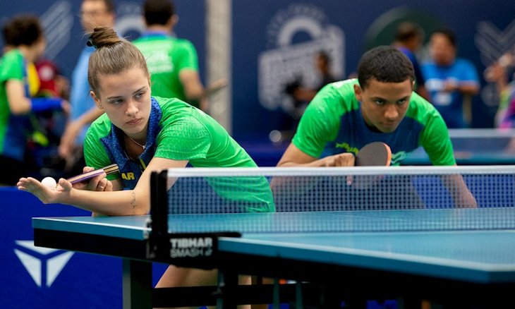 Allana Maschio e Gabriel Antunes venceram na class