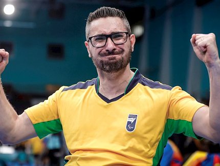 TÊNIS DE MESA NO PARAPAN – Fábio Silva é vice-campeão na classe 3 e conquista sua primeira medalha nos Jogos