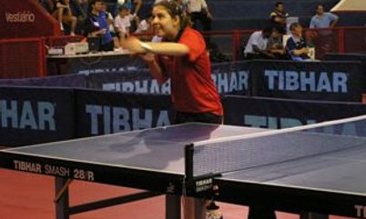 MARIANY DERROTA KARIN SAKO E PASSA AS SEMIFINAIS