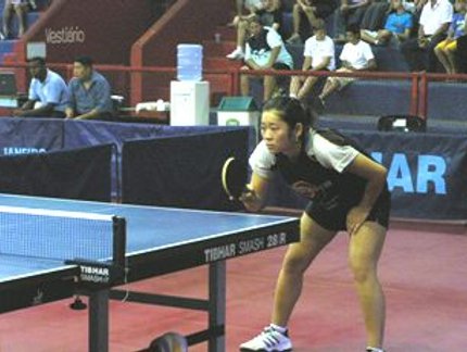CARINA VENCE CLAUDIA E ENFRENTA LÍGIA NA FINAL